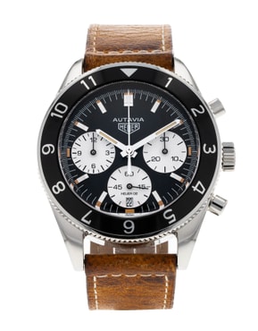 Browse our selection of automatic watches from prestigious brands such as Blancpain, Bell & Ross, Breitling and Rolex.